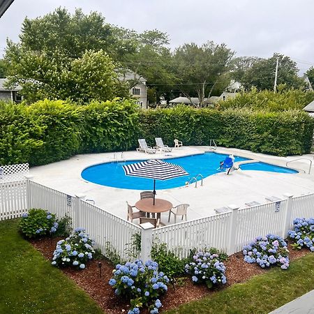 Edgartown Commons Vacation Apartments ภายนอก รูปภาพ