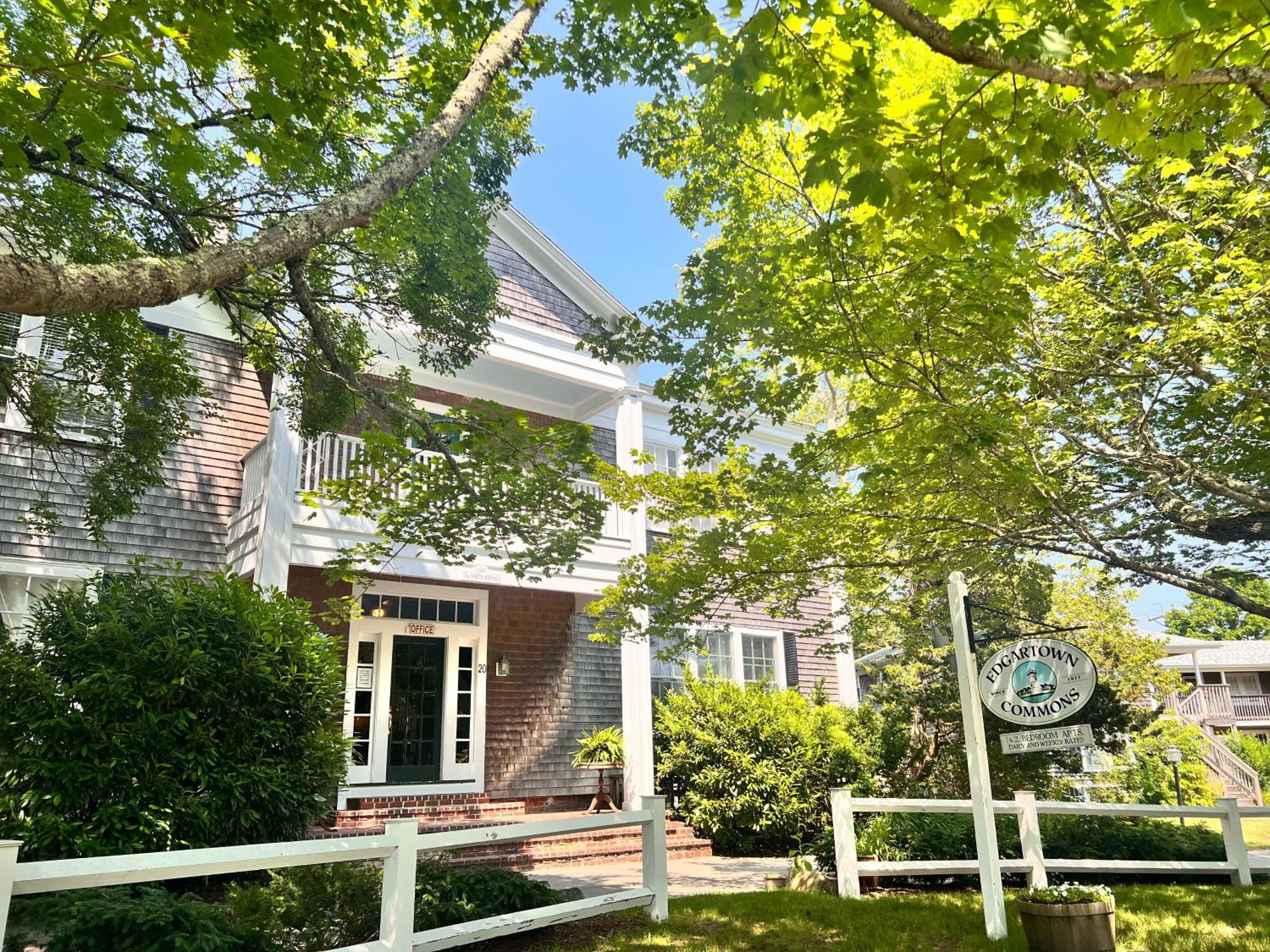 Edgartown Commons Vacation Apartments ภายนอก รูปภาพ